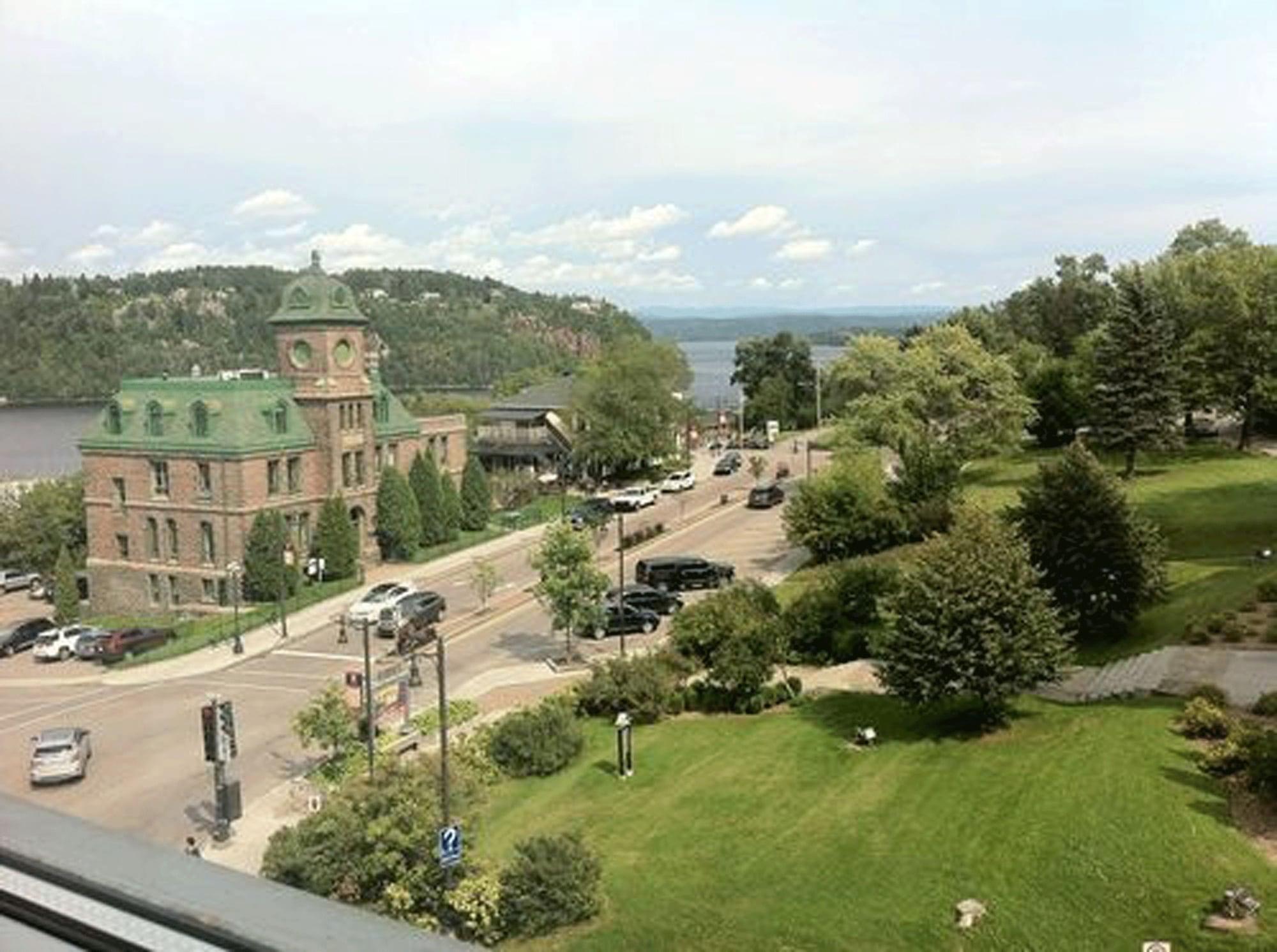 Hotel Chicoutimi, Affilie A Hyvi Kültér fotó